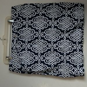 Jones New York dark blue and white skirt size 16